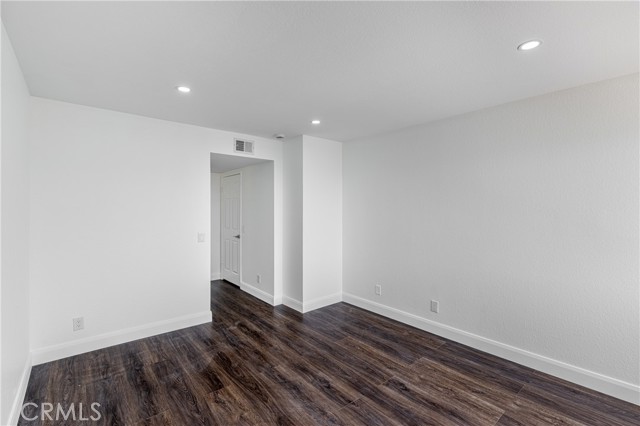 Detail Gallery Image 19 of 24 For 2310 N Fairview St #208,  Burbank,  CA 91504 - 2 Beds | 3 Baths