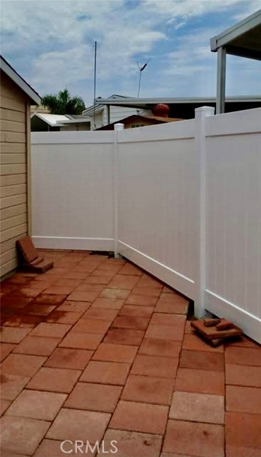 Detail Gallery Image 8 of 50 For 1295 S Cawston Ave, Hemet,  CA 92545 - – Beds | – Baths