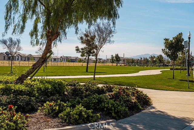 Detail Gallery Image 5 of 43 For 2491 E Norwich, Ontario,  CA 91761 - 4 Beds | 3 Baths