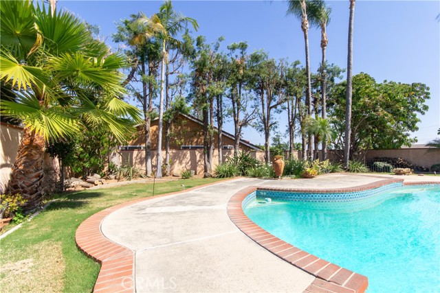 Detail Gallery Image 34 of 36 For 1100 Wardman Dr, Brea,  CA 92821 - 3 Beds | 2/1 Baths