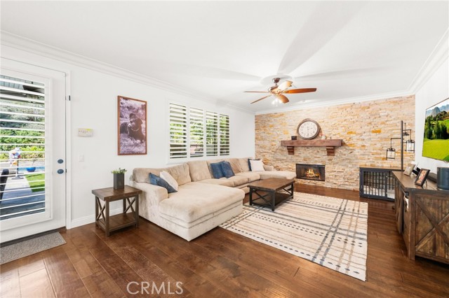 33335 Fox Road, Temecula CA: https://media.crmls.org/medias/f4b4b65d-863f-4721-9b08-68b763c6e581.jpg