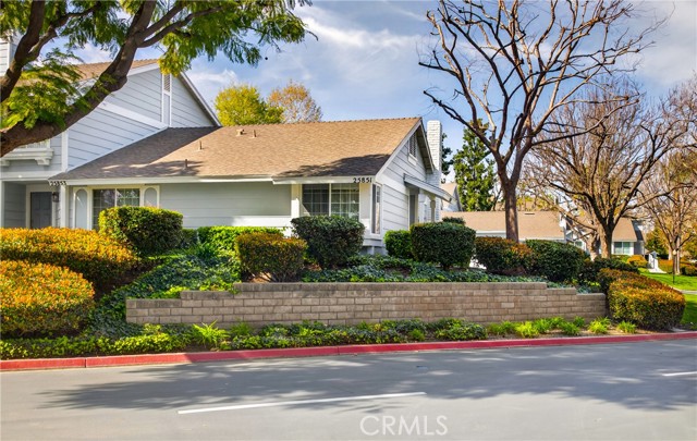 Detail Gallery Image 3 of 27 For 25851 Sunrise Way, Loma Linda,  CA 92354 - 2 Beds | 2 Baths