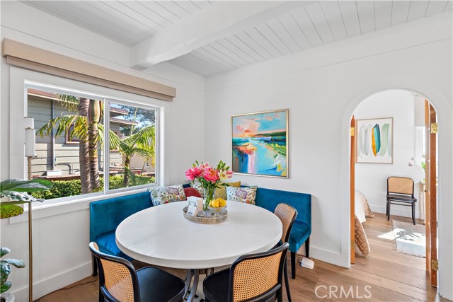 Detail Gallery Image 9 of 20 For 31577 Santa Rosa Dr, Laguna Beach,  CA 92651 - 2 Beds | 2 Baths