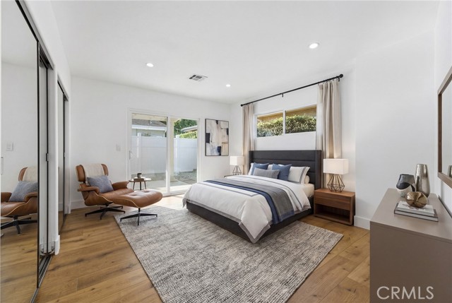 Detail Gallery Image 18 of 57 For 6015 Laurelgrove, North Hollywood,  CA 91606 - 5 Beds | 5 Baths