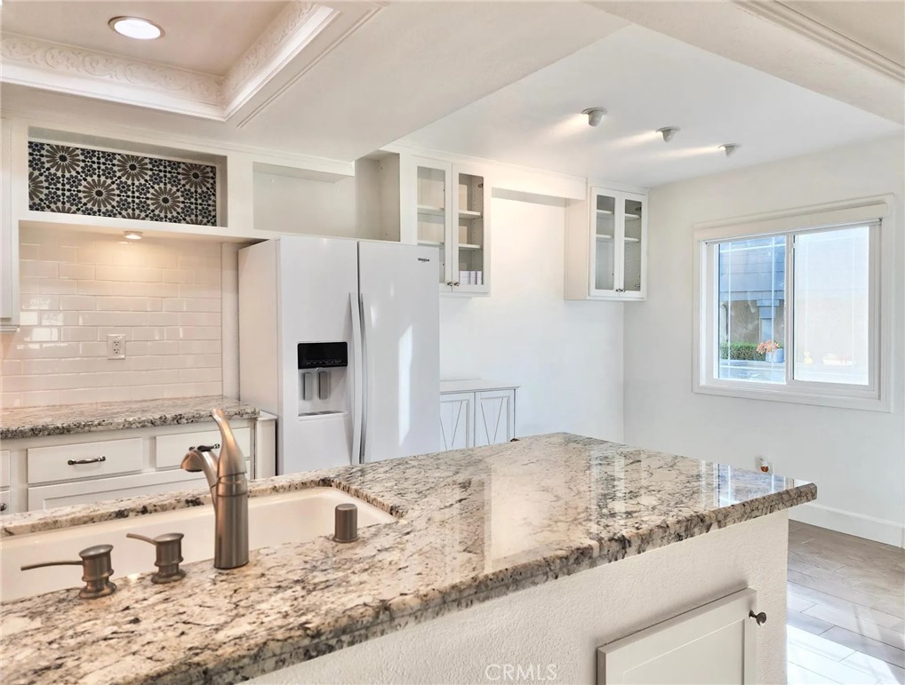 24221 Avenida De Las Flores 111