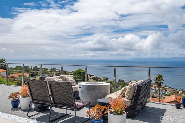 30481 Ganado, Rancho Palos Verdes, California 90275, 4 Bedrooms Bedrooms, ,3 BathroomsBathrooms,Residential,For Sale,Ganado,PV26067604