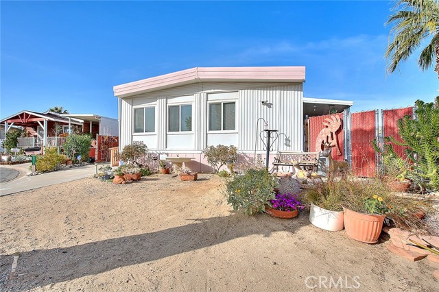 69246 Golden West Drive, Desert Hot Springs, California 92241, 2 Bedrooms Bedrooms, ,2 BathroomsBathrooms,Residential,For Sale,69246 Golden West Drive,CREV24049022