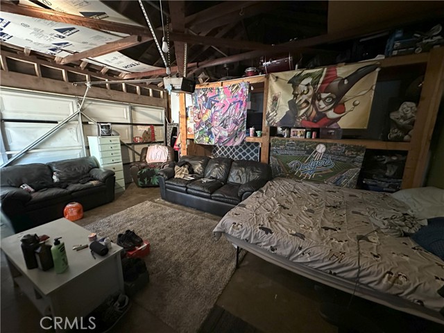 401 S Cherrywood Street, West Covina CA: https://media.crmls.org/medias/f4b75255-204c-4b13-af7d-2b5aea3806ef.jpg