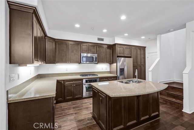 Detail Gallery Image 6 of 19 For 37 Playa #H,  Aliso Viejo,  CA 92656 - 3 Beds | 2/1 Baths