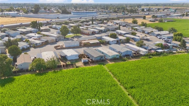 Detail Gallery Image 7 of 28 For 1624 S Highway 99 Frontage #21,  Manteca,  CA 95336 - 3 Beds | 2 Baths