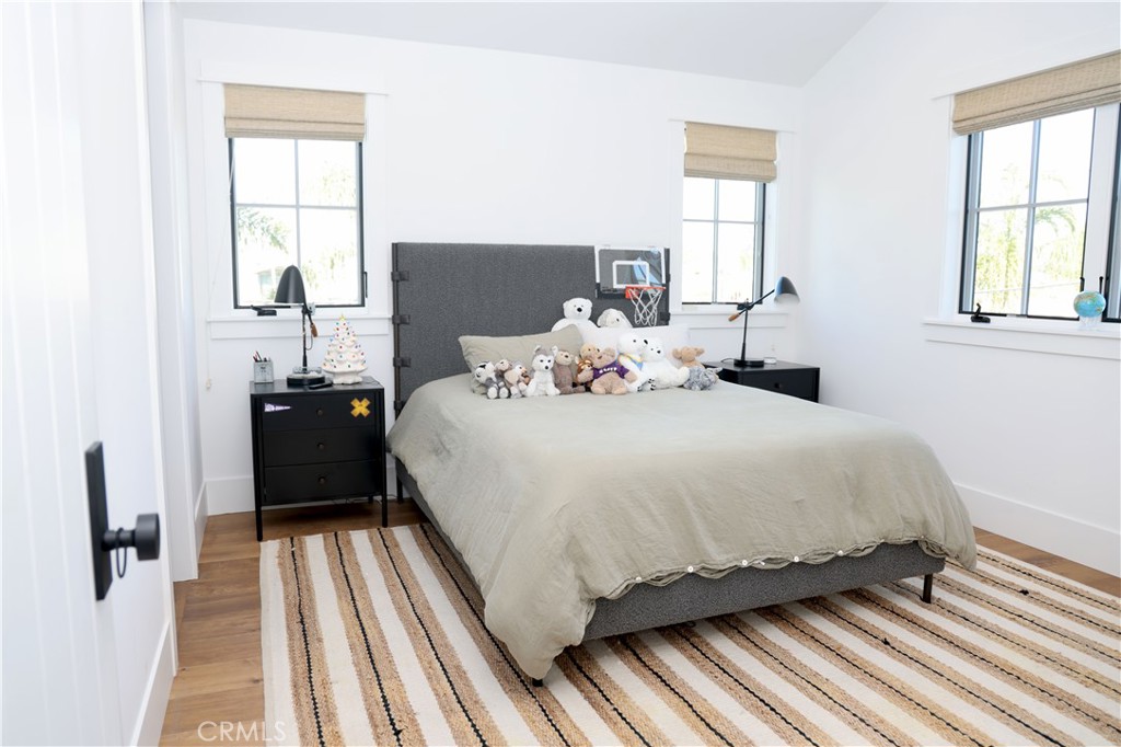 MLS #NP25232995 image #20