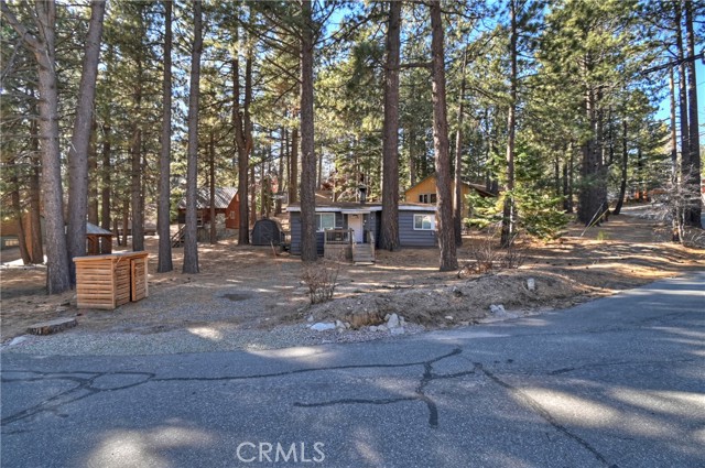 Detail Gallery Image 20 of 27 For 33353 Yukon Dr, Green Valley Lake,  CA 92341 - 2 Beds | 1 Baths