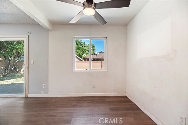 Detail Gallery Image 10 of 30 For 2871 E Tyler, Long Beach,  CA 90810 - 3 Beds | 2 Baths