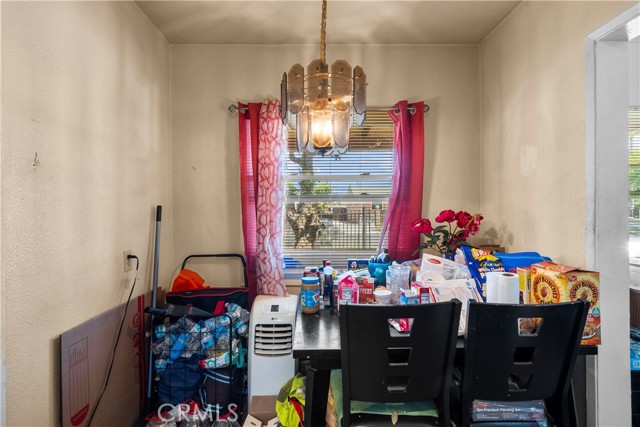 908 W 132nd Street, Compton CA: https://media.crmls.org/medias/f4bae099-d6a9-4b88-aecb-afe30b5f9cfc.jpg