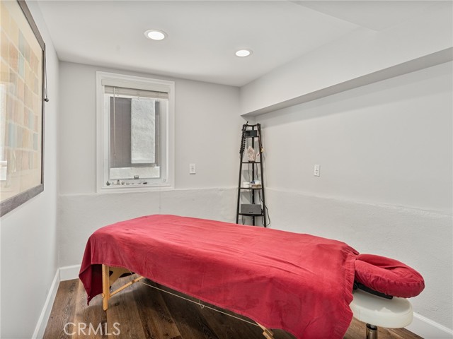 Detail Gallery Image 27 of 32 For 3506 Blossom Ln #C,  Redondo Beach,  CA 90278 - 3 Beds | 2/1 Baths