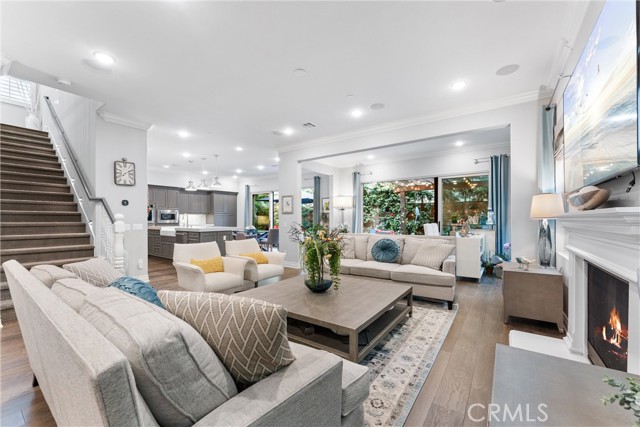Detail Gallery Image 10 of 57 For 202 Geyser, Irvine,  CA 92618 - 4 Beds | 4/1 Baths