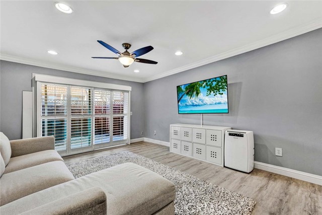 6600 Warner Avenue, Huntington Beach CA: https://media.crmls.org/medias/f4bdc0e9-99c2-418a-afc8-ef9c789cf0c2.jpg