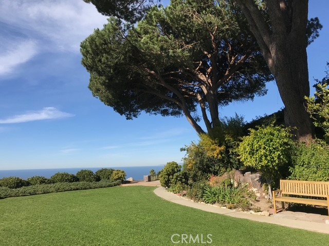 https://media.crmls.org/medias/f4be6146-f2e1-458b-b233-0031e7da46a3.jpg?preset=X-Large