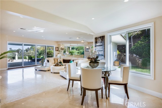Detail Gallery Image 16 of 40 For 2 Bowie Rd, Rolling Hills,  CA 90274 - 5 Beds | 7 Baths