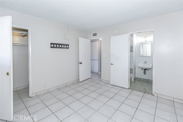 Detail Gallery Image 25 of 37 For 11523 Vanport Ave, Sylmar,  CA 91342 - 3 Beds | 2 Baths