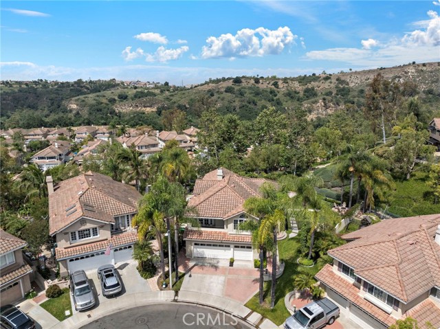 3 Sepulveda, Rancho Santa Margarita CA: https://media.crmls.org/medias/f4bf6d97-c8c4-4338-9fd1-5915a4222f2b.jpg
