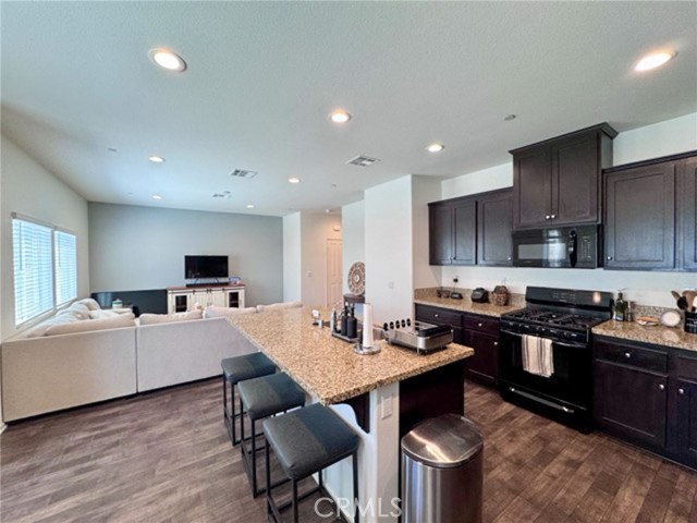 Detail Gallery Image 16 of 51 For 24325 Bay Laurel Ave, Murrieta,  CA 92562 - 3 Beds | 2/1 Baths
