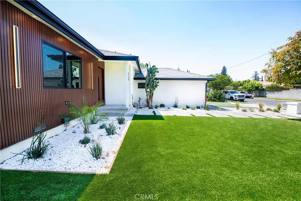 MLS #SR25276725 image #10