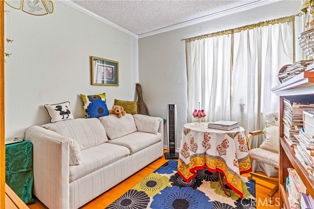 Detail Gallery Image 13 of 27 For 14096 Hillcrest Dr, Fontana,  CA 92337 - 3 Beds | 2 Baths