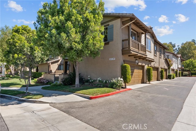 Detail Gallery Image 3 of 48 For 24019 Amphora, Valencia,  CA 91354 - 2 Beds | 2 Baths