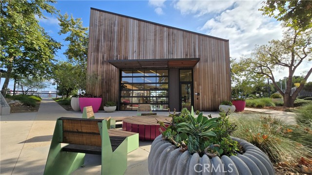 610 Cultivate, Irvine CA: https://media.crmls.org/medias/f4c0f58a-aa60-41a9-936c-4f0540ae5650.jpg