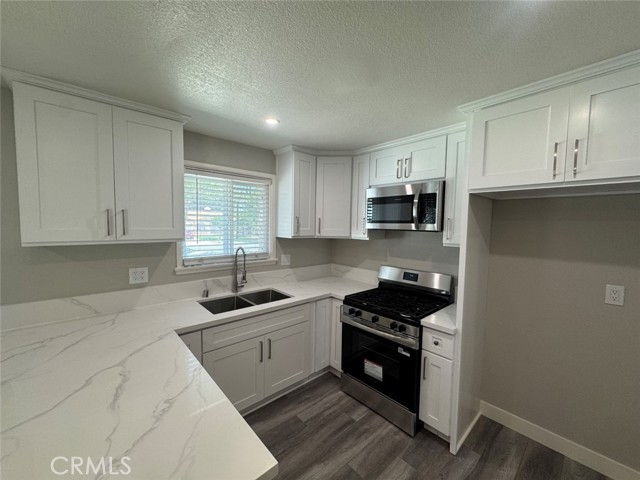 8667 Colorado Avenue, Riverside CA: https://media.crmls.org/medias/f4c10745-4e96-461a-8cbd-bca95d44452d.jpg