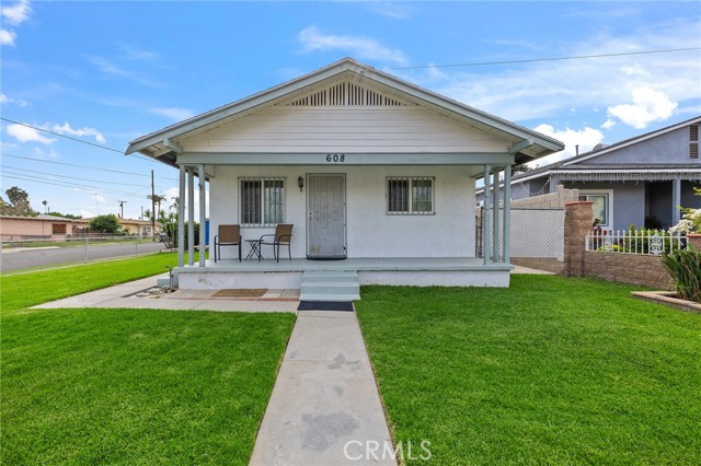 608 Western Avenue, San Bernardino CA: https://media.crmls.org/medias/f4c17729-3026-4cf6-9330-a7bb1bc94956.jpg