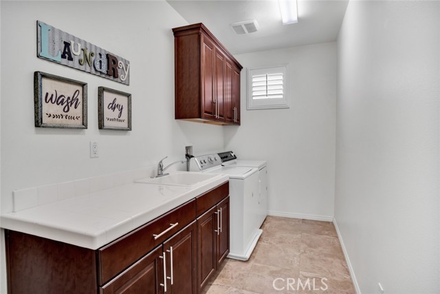 Image 30 of 57 For 22474 Flatwater Court