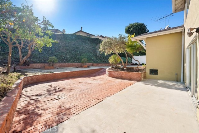 2004 Van Karajan Drive, Rancho Palos Verdes, California 90275, 4 Bedrooms Bedrooms, ,3 BathroomsBathrooms,Residential,Sold,Van Karajan,SB21266857