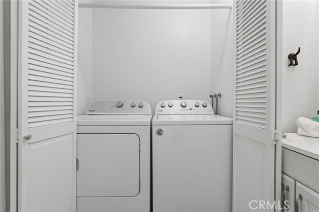 Detail Gallery Image 15 of 31 For 28031 Sarabande, Canyon Country,  CA 91387 - 3 Beds | 2 Baths