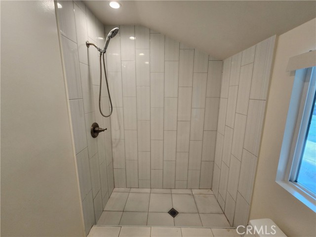 Detail Gallery Image 29 of 43 For 9462 Givens, Northridge,  CA 91325 - 4 Beds | 5 Baths