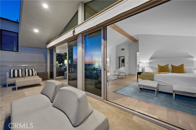 Detail Gallery Image 26 of 46 For 35275 Beach Rd, Dana Point,  CA 92624 - 4 Beds | 4 Baths