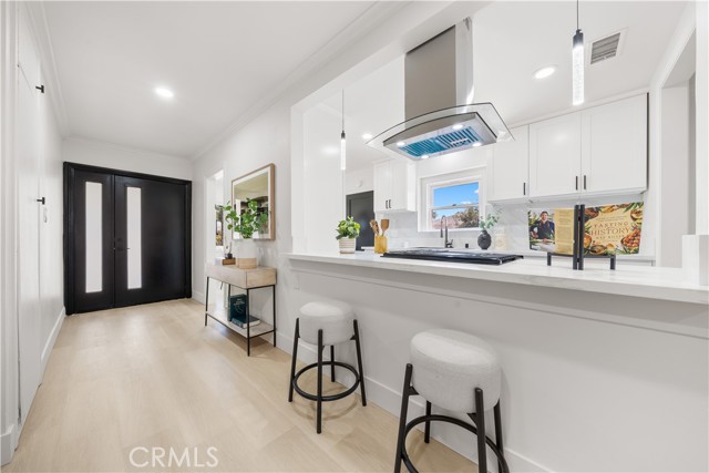 21011 La Salle Avenue, Torrance CA: https://media.crmls.org/medias/f4c4ebbd-3ffd-45e8-8211-dc78aa9be4e2.jpg