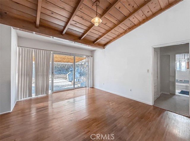 Detail Gallery Image 11 of 39 For 6223 Klump, North Hollywood,  CA 91606 - 2 Beds | 1 Baths