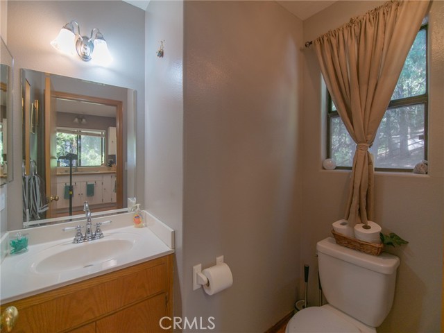 Detail Gallery Image 15 of 40 For 862 Strawberry Peak Rd, Twin Peaks,  CA 92391 - 2 Beds | 1/1 Baths