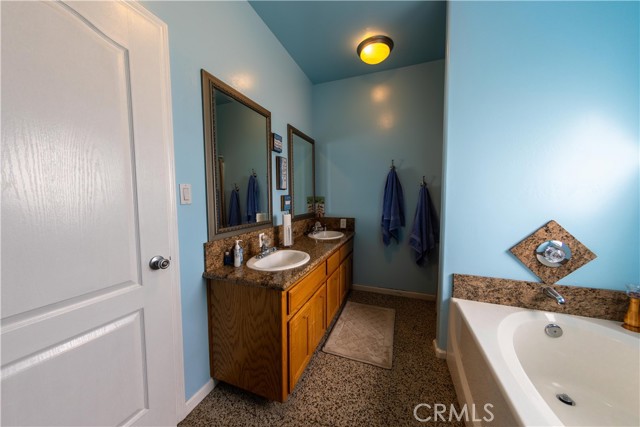 Detail Gallery Image 12 of 20 For 18451 Branding Iron Ct, Tehachapi,  CA 93561 - 4 Beds | 2 Baths