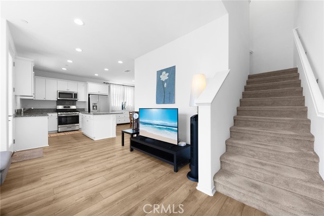 Detail Gallery Image 20 of 42 For 15972 Bravery Ave, Chino,  CA 91708 - 2 Beds | 2/1 Baths