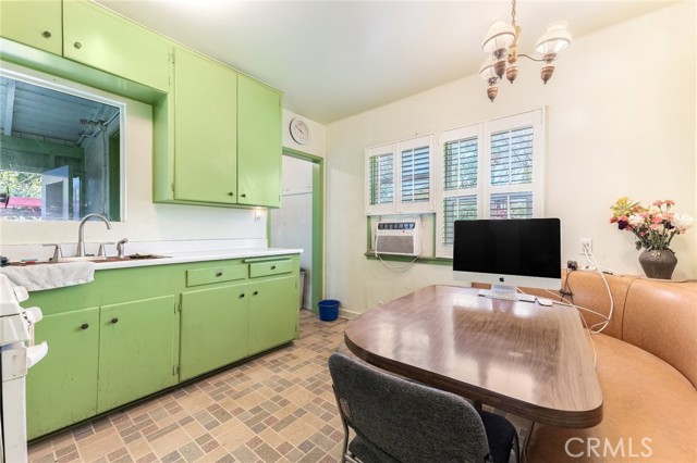 10941 Walnut Drive photo 4