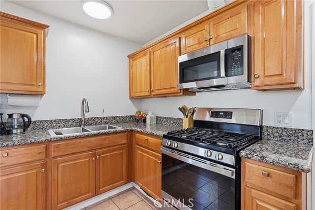 12824 Osborne photo 21
