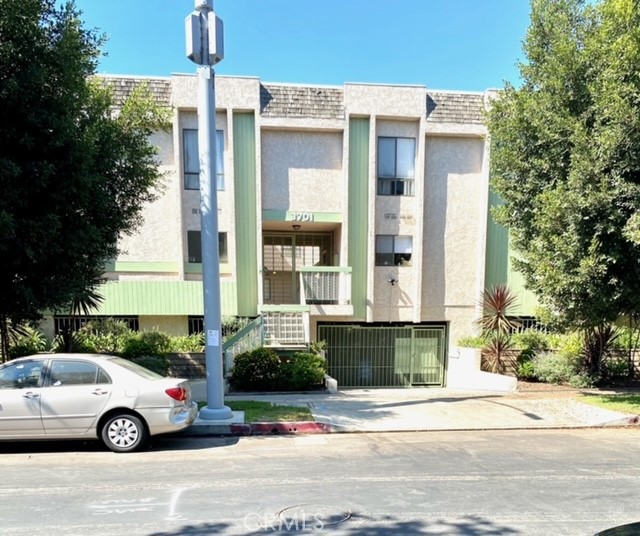 3701 Glendon Ave #4, Los Angeles, CA 90034