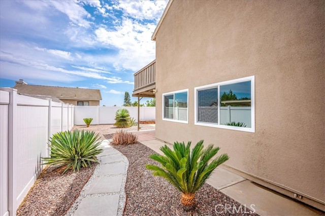 10627 Wildrose Drive, Rancho Cucamonga CA: https://media.crmls.org/medias/f4c7da59-eb69-42ec-a8c9-ae321d5030f9.jpg