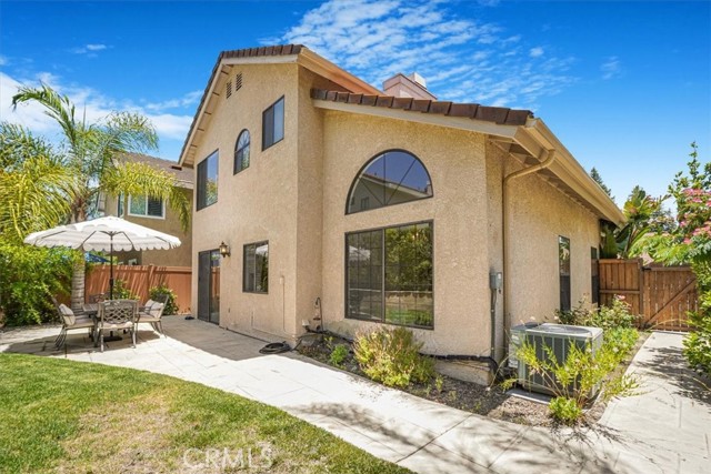 3931 Cottonwood Grove Trail, Calabasas CA: https://media.crmls.org/medias/f4c89a4f-3497-445f-97fe-fd6e40d4d86b.jpg