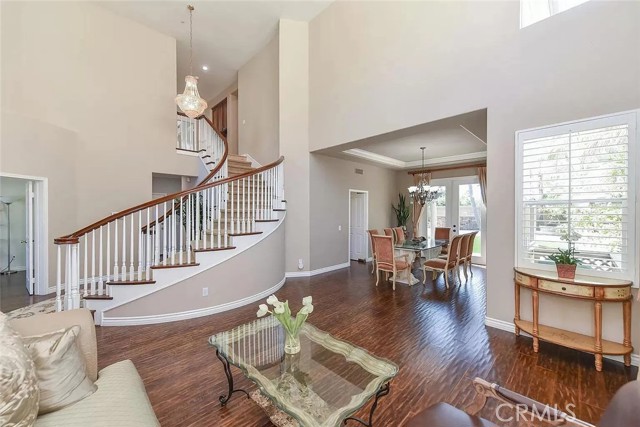 Detail Gallery Image 4 of 15 For 23 Benavente, Irvine,  CA 92606 - 6 Beds | 3 Baths