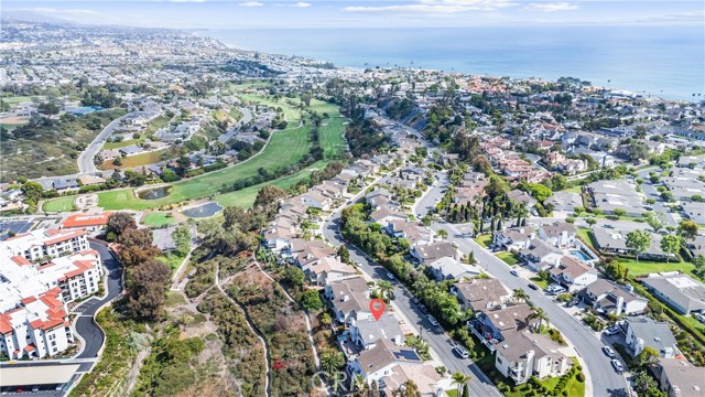 3208 Calle Grande, San Clemente CA: https://media.crmls.org/medias/f4cc1ef5-c3d4-4ad7-88b5-bb2fbe7e0193.jpg