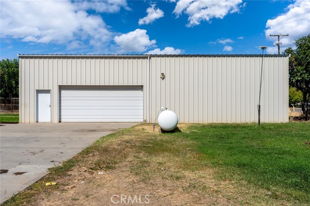 36473 Sparta, Madera CA: https://media.crmls.org/medias/f4cc7a60-a67e-412c-85d6-ce1eb6597b85.jpg